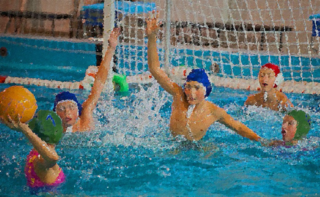 Nenos en partido de waterpolo